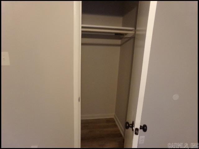 7524 Knollwood Rd - Photo 7 of 12