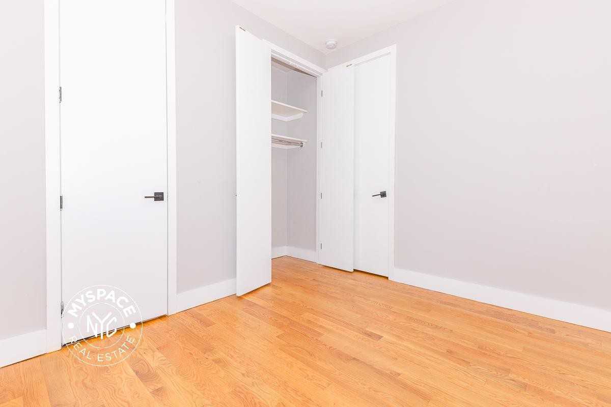 228 New York Ave #2B - Photo 7 of 10