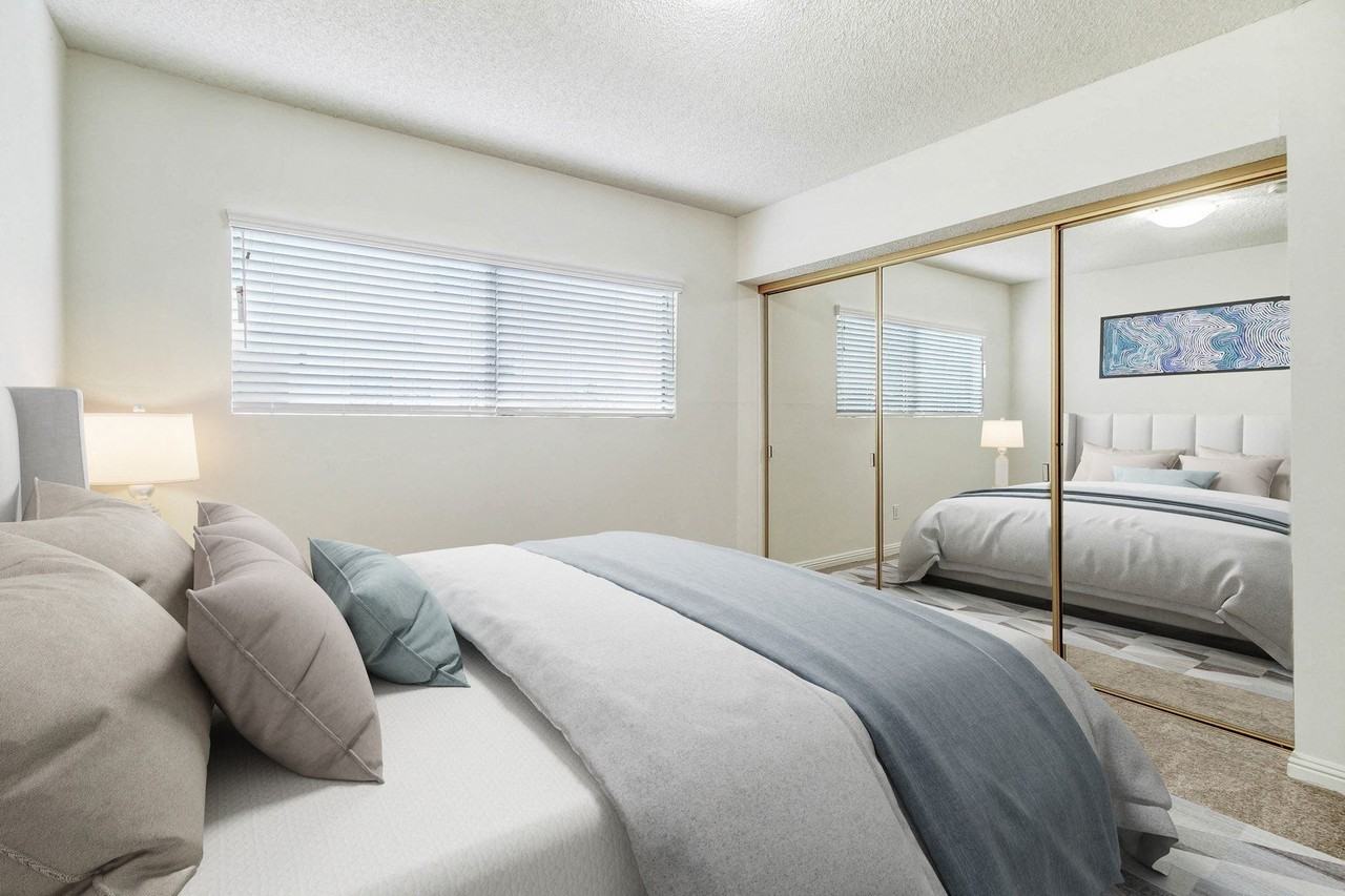 Riverside Drive Apartments - Photo 6 of 56