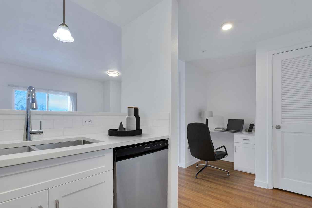 Trocadero - Photo 3 of 38