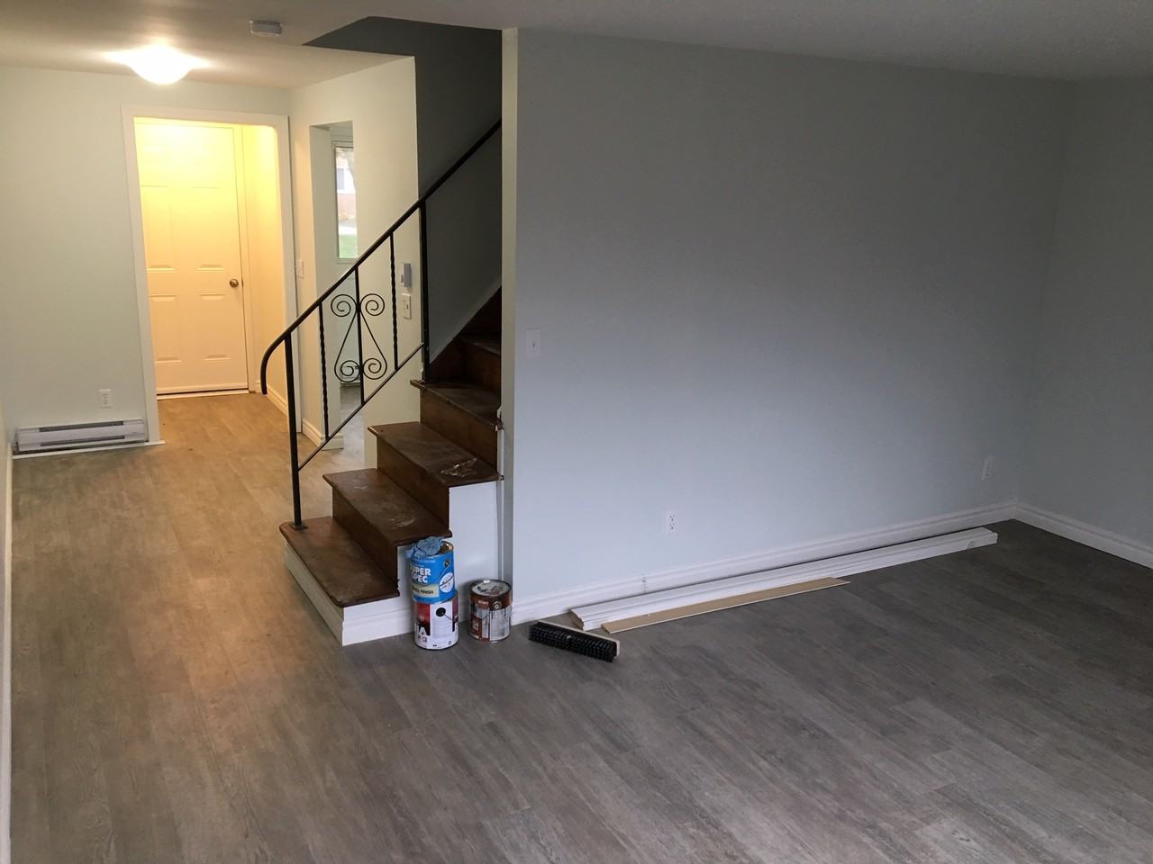 258 Burgundy Gardens #32 - Photo 2 of 12