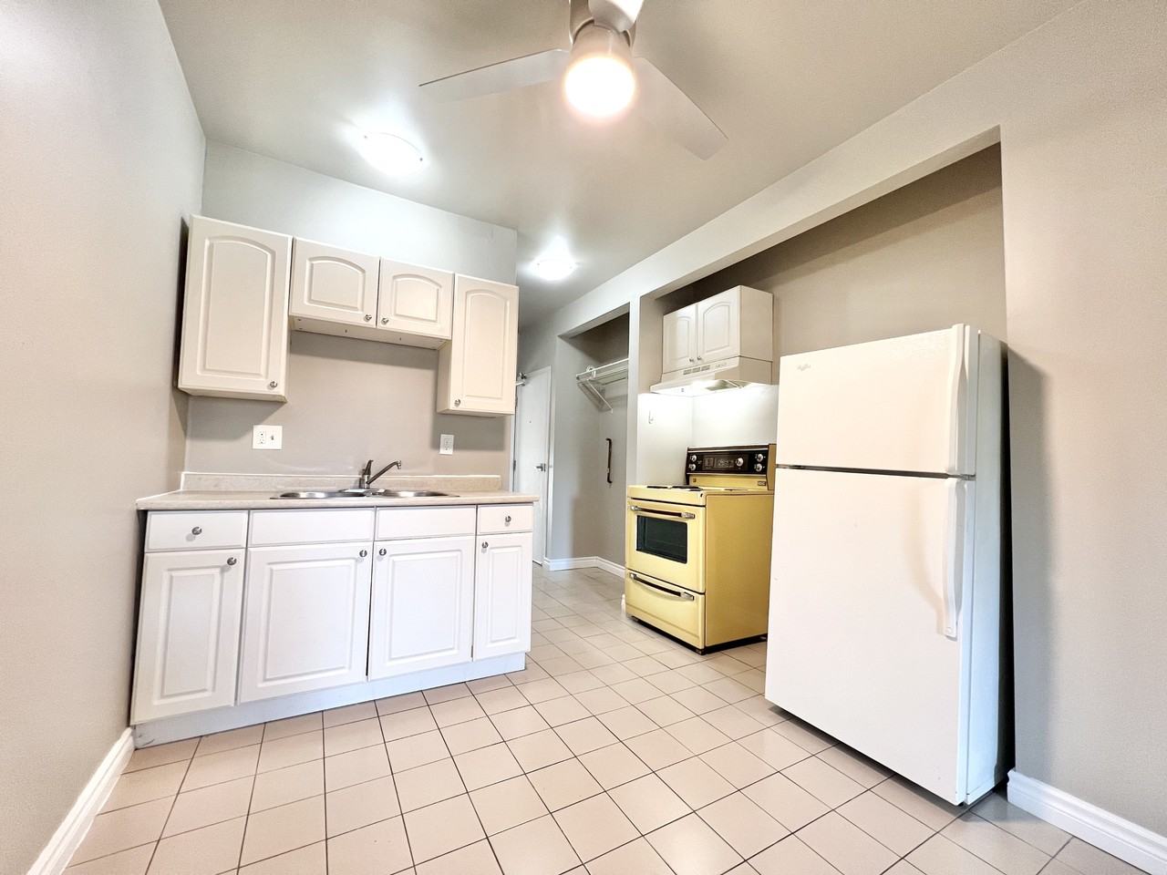 491 Elm Ave #1 - Photo 4 of 15