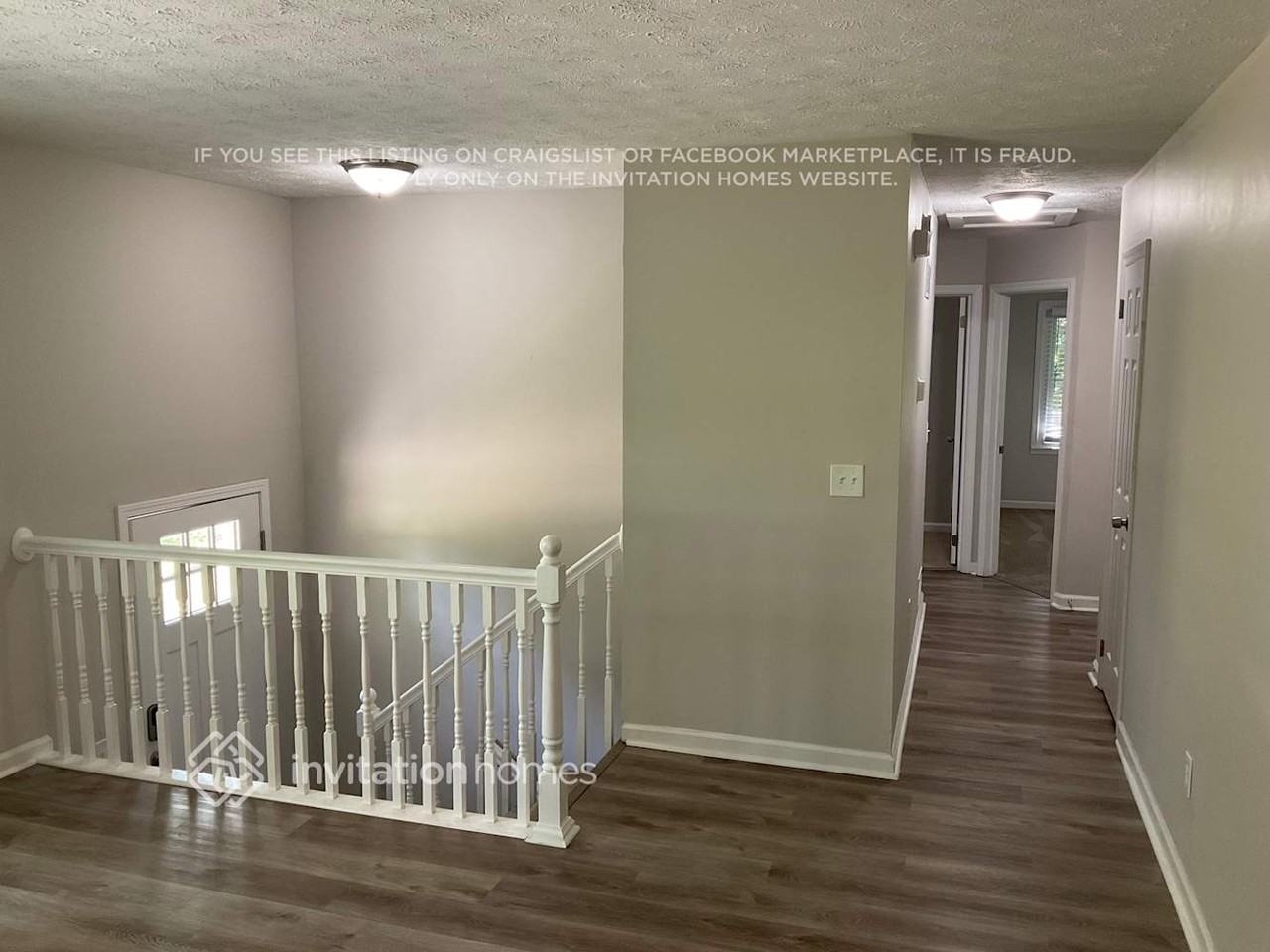 1537 Spruce Ridge Ct - Photo 2 of 13