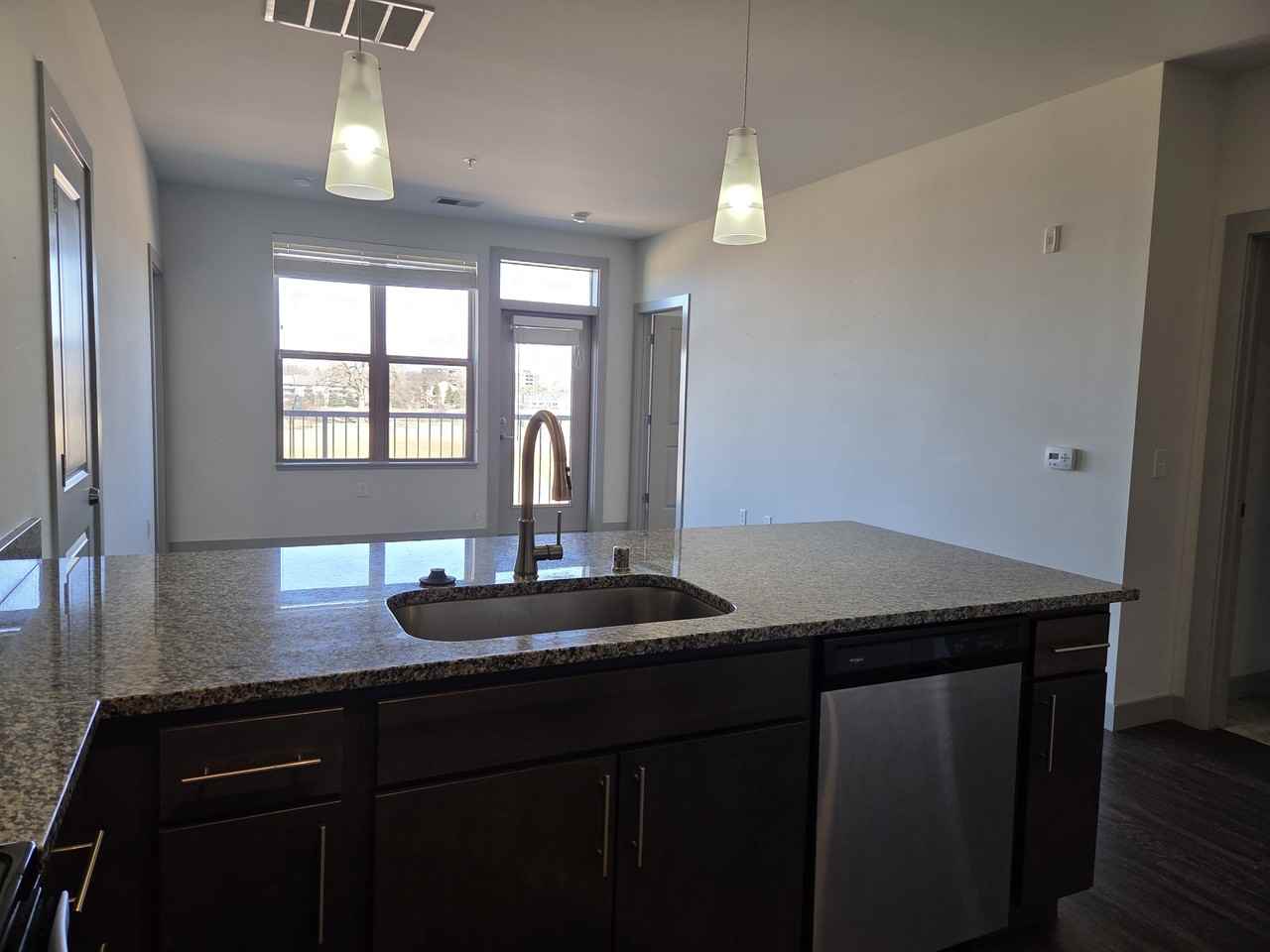 1827 East Washington Avenue #470 - Photo 3 of 47