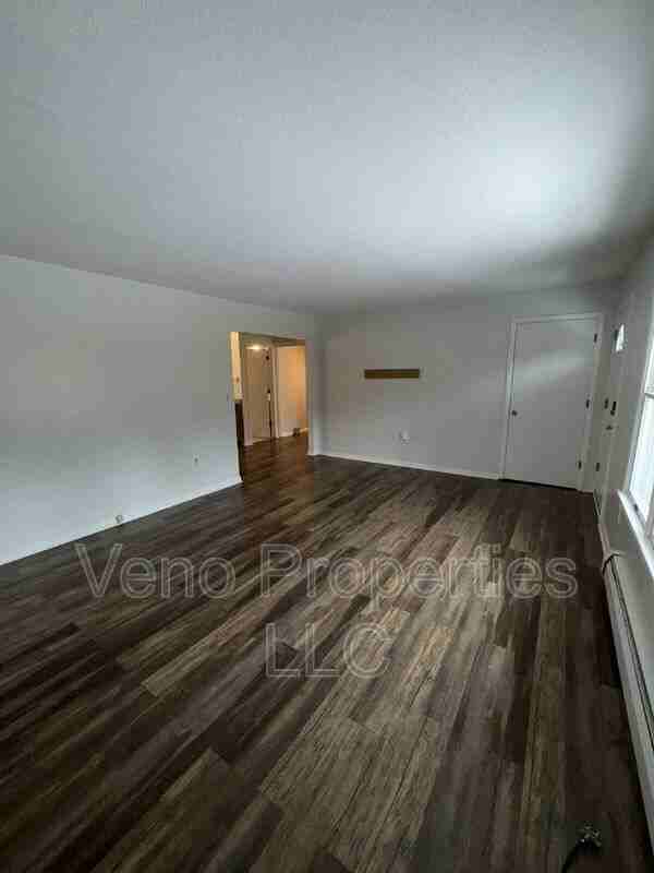 41 Millers Corners Rd #B - Photo 5 of 24