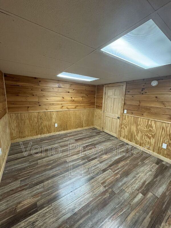 41 Millers Corners Rd #B - Photo 7 of 24