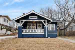 featured image of 236 N Holyoke St