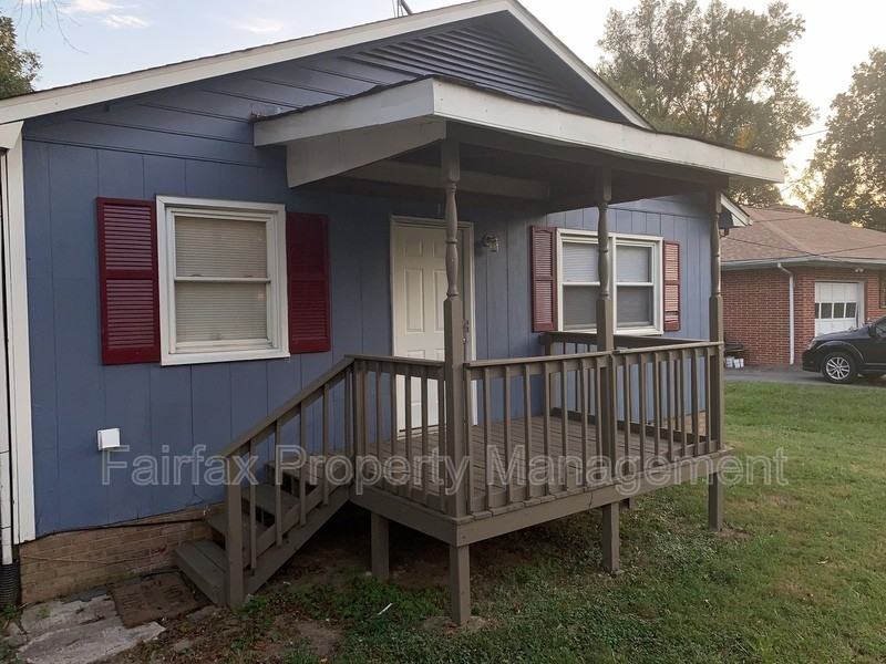 3221 Dearborn Dr - Photo 2 of 23