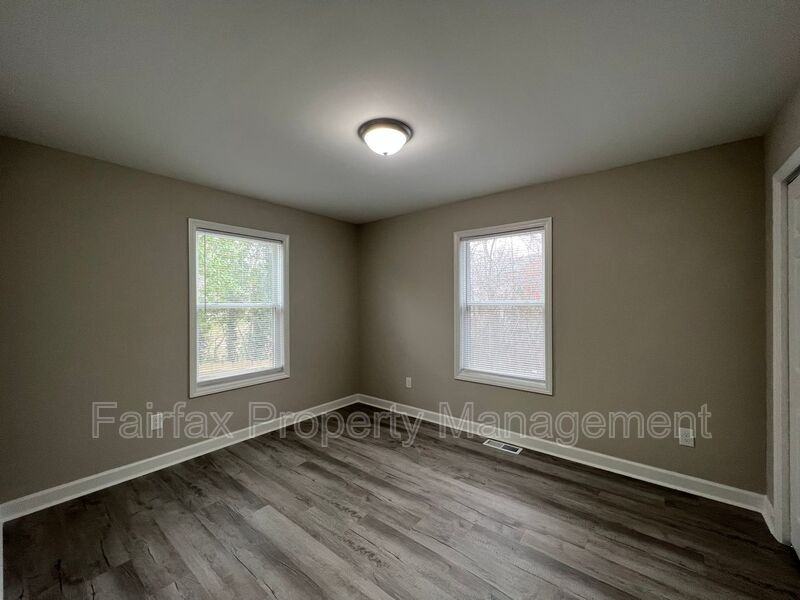 2311 Owen St #C - Photo 4 of 8