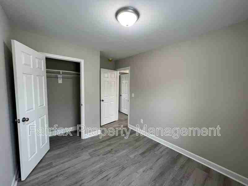 2311 Owen St #C - Photo 7 of 8