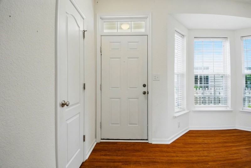 1301 Teton Cir - Photo 7 of 37