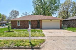 featured image of 1022 W Mcgee St