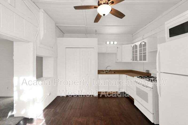 50 S Freedom Blvd - Photo 2 of 13