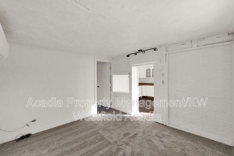 50 S Freedom Blvd - Photo 5 of 13