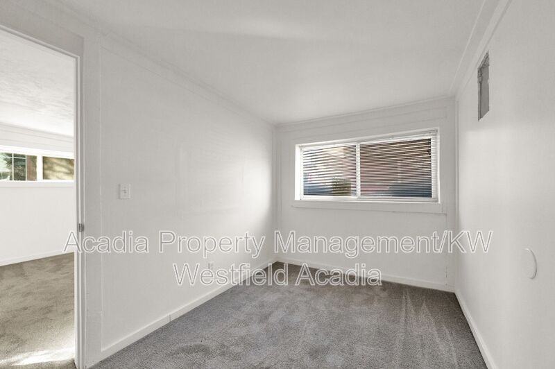 50 S Freedom Blvd - Photo 7 of 13
