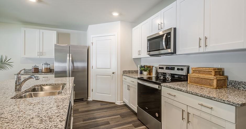 Jackey's Ridge - Photo 2 of 24