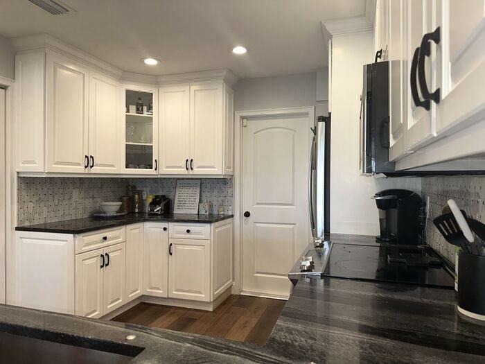 4236 Golf Club Ln - Photo 2 of 30