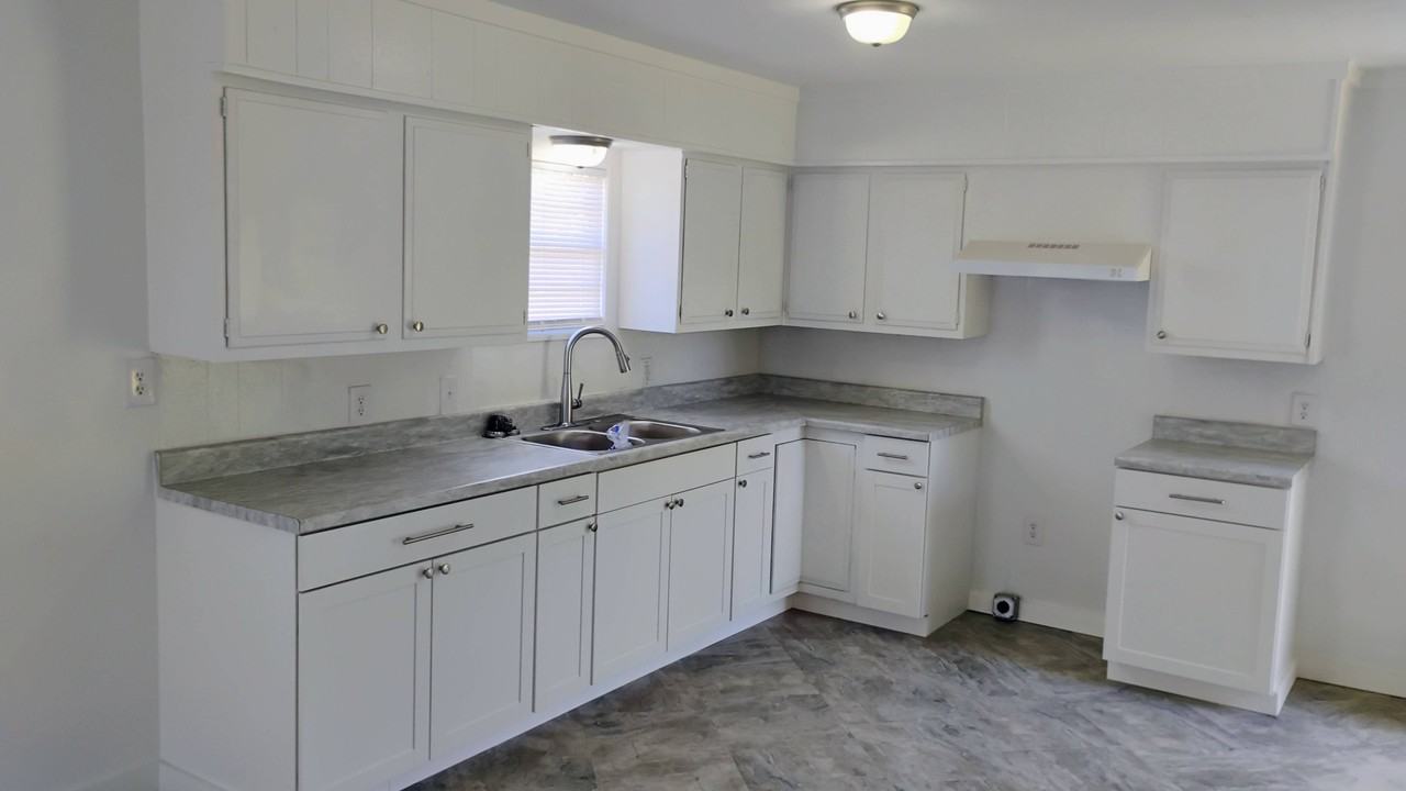 1736 County Road 2105 #NA - Photo 2 of 31