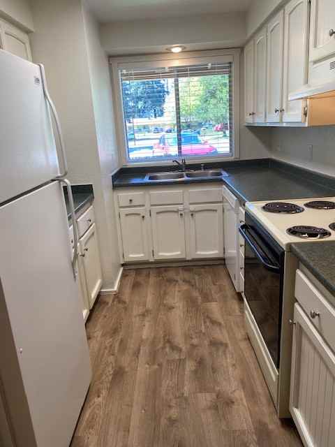 14021 Ne 14th Cir #14021 - Photo 3 of 14