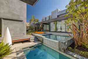 featured image of 27 Driftwood St #NA