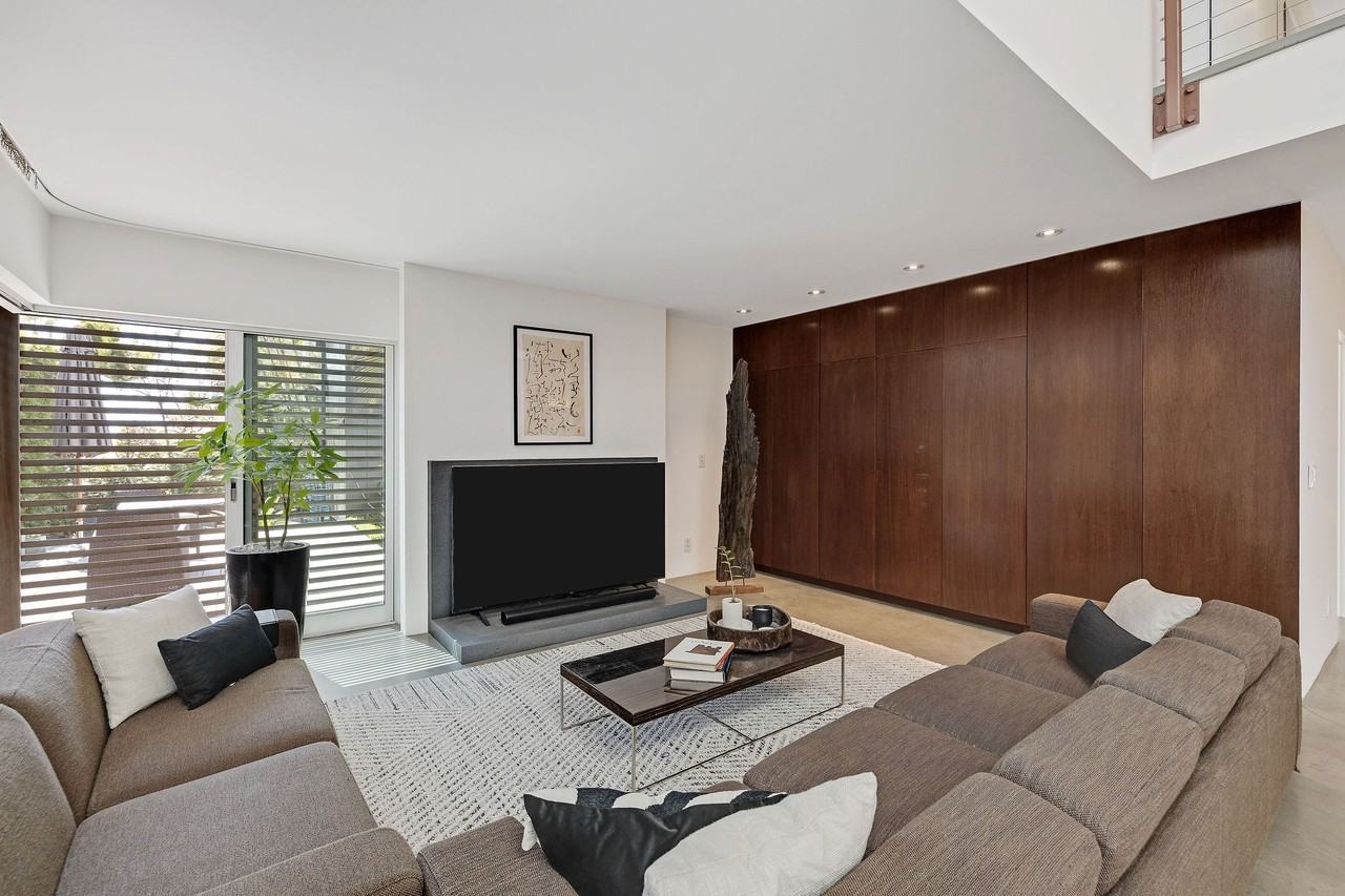 27 Driftwood St #NA - Photo 3 of 17