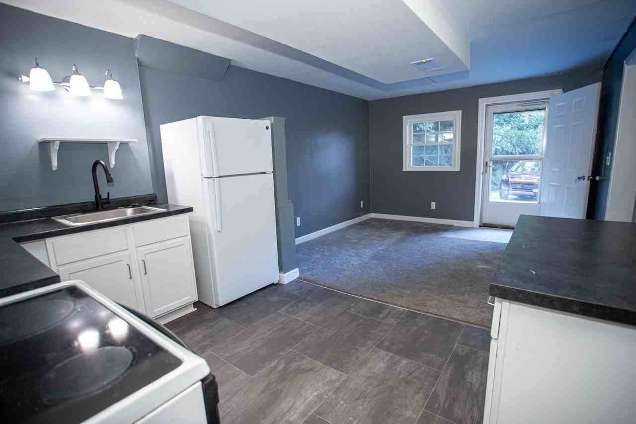 5516 Nw Cimarron Dr - Photo 2 of 9