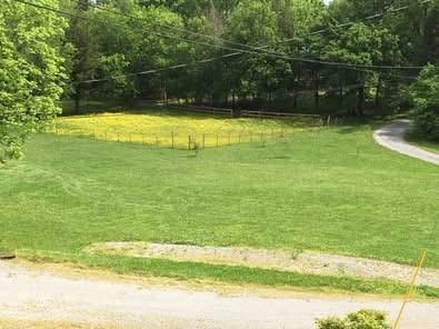 1556 Myers Rd #NA - Photo 3 of 10