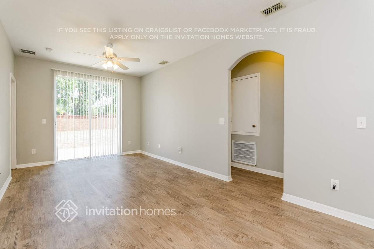507 Madina Cir - Photo 5 of 17