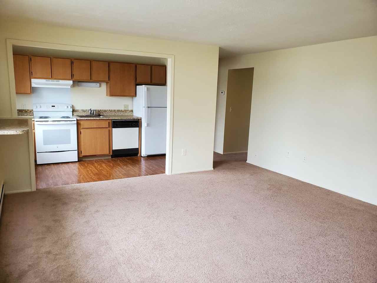 Village Park Manor Apartments - Photo 3 of 19