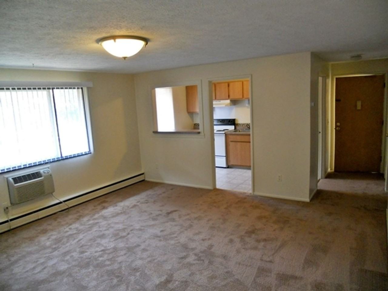 Village Park Manor Apartments - Photo 6 of 19