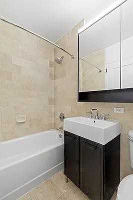 Wall St #915 - Photo 4 of 14