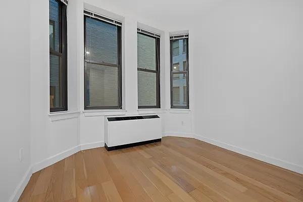 Wall St #19G - Photo 4 of 16