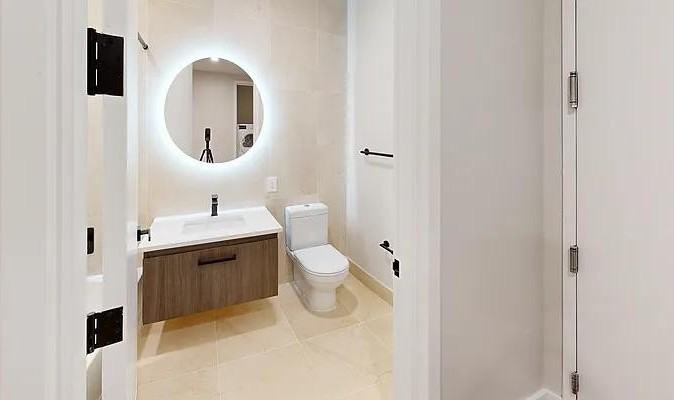 Wall St #418 - Photo 4 of 7