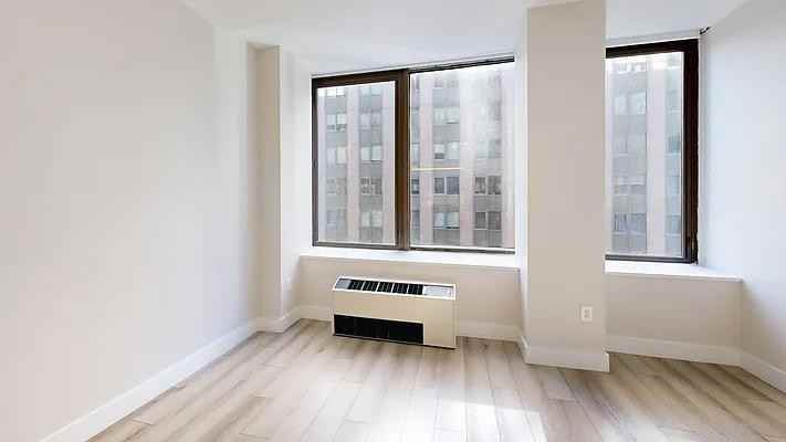 Wall St #1517 - Photo 3 of 7