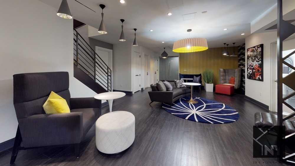 Hanover Sq #18R - Photo 5 of 7