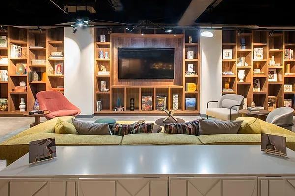 Broad St #1201 - Photo 7 of 17