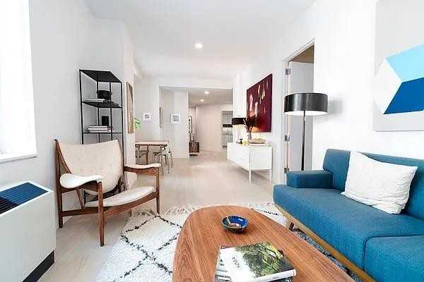 Broad St #1601 - Photo 2 of 15