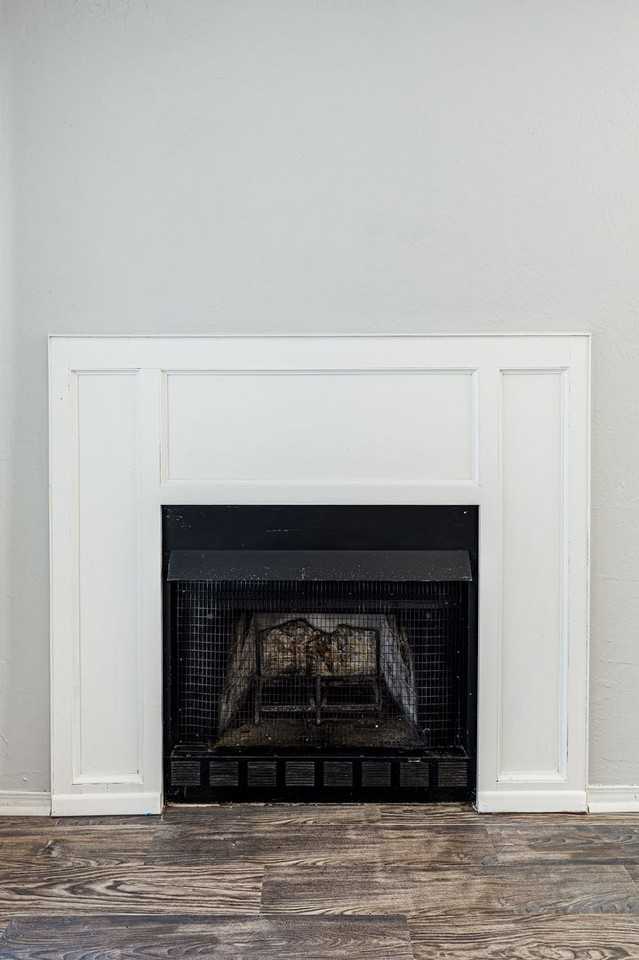 4040 4040 NW Ozmun Ave - 4040- F #F - Photo 4 of 21