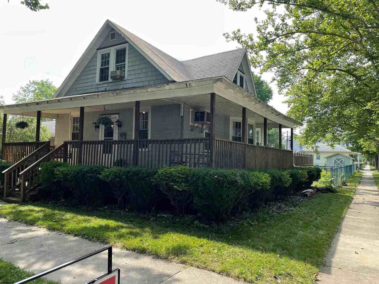 259 Buffalo Ave - Photo 3 of 20