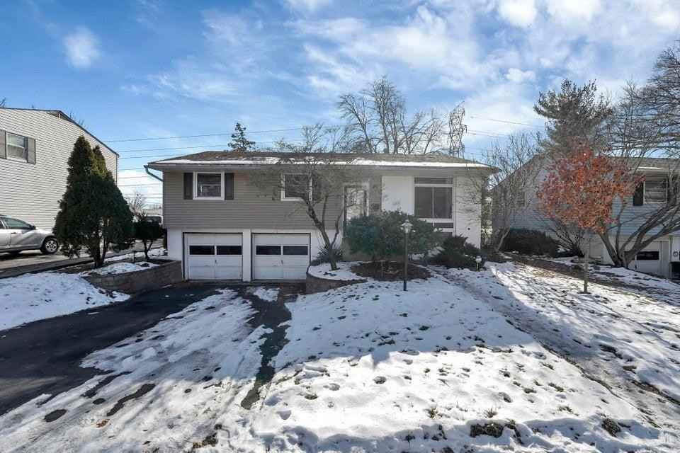 1271 Thurell Rd - Photo 2 of 11