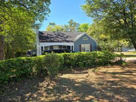 featured image of 4928 Oleander Dr