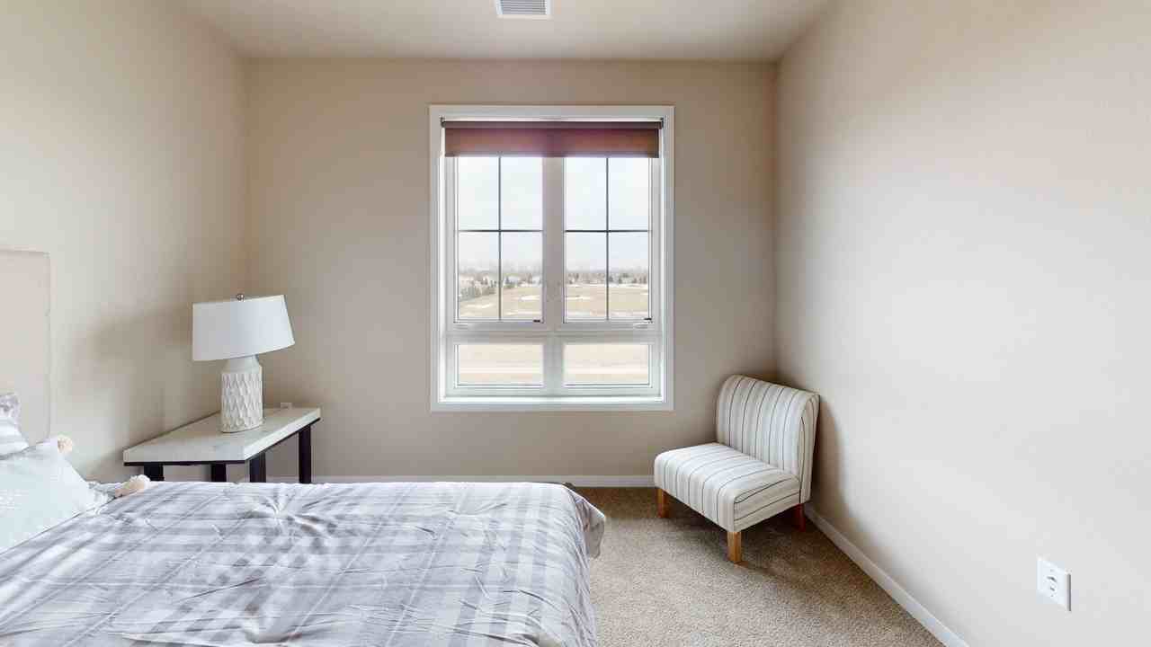 Whispering Creek Apartments - Photo 5 of 15