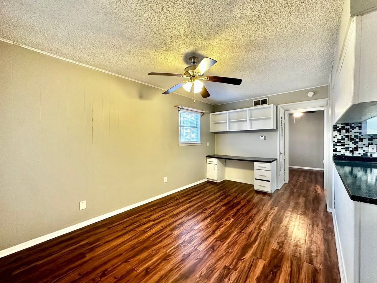 Budget-Friendly 1/1s at University Courtyard! - Photo 5 of 12