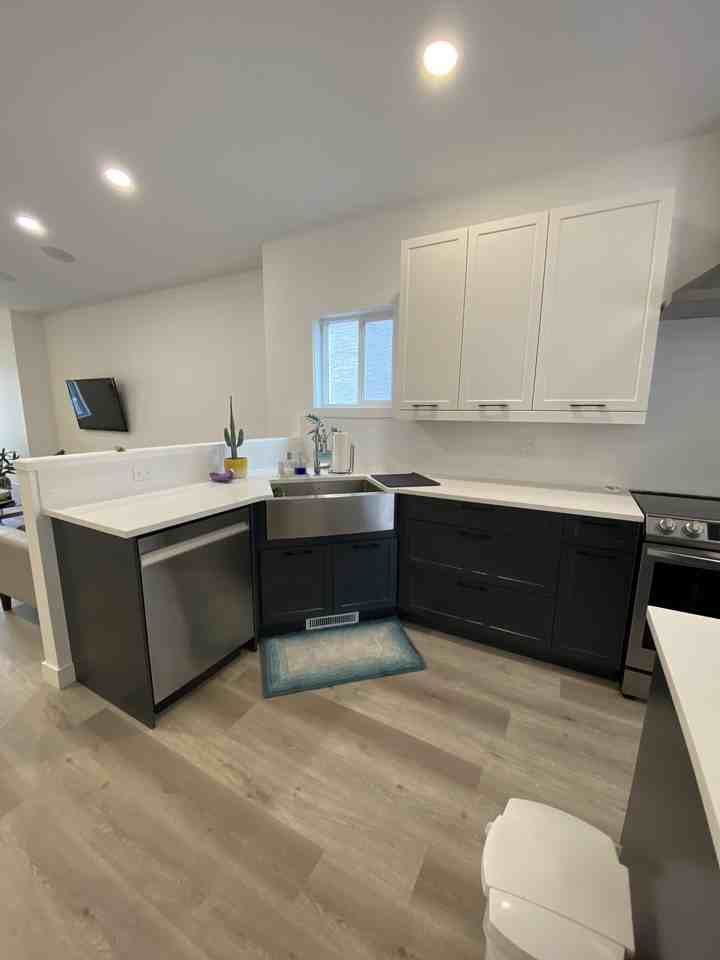 122 Douglas Henning Bay - Photo 2 of 17