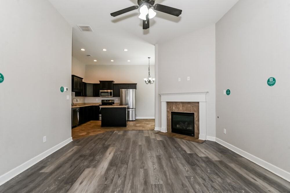 1405 Switzer Cv - Photo 5 of 16