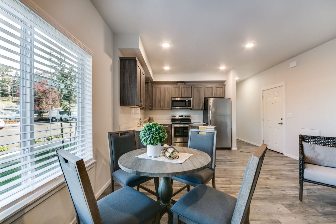 Paddington Place - Photo 5 of 25