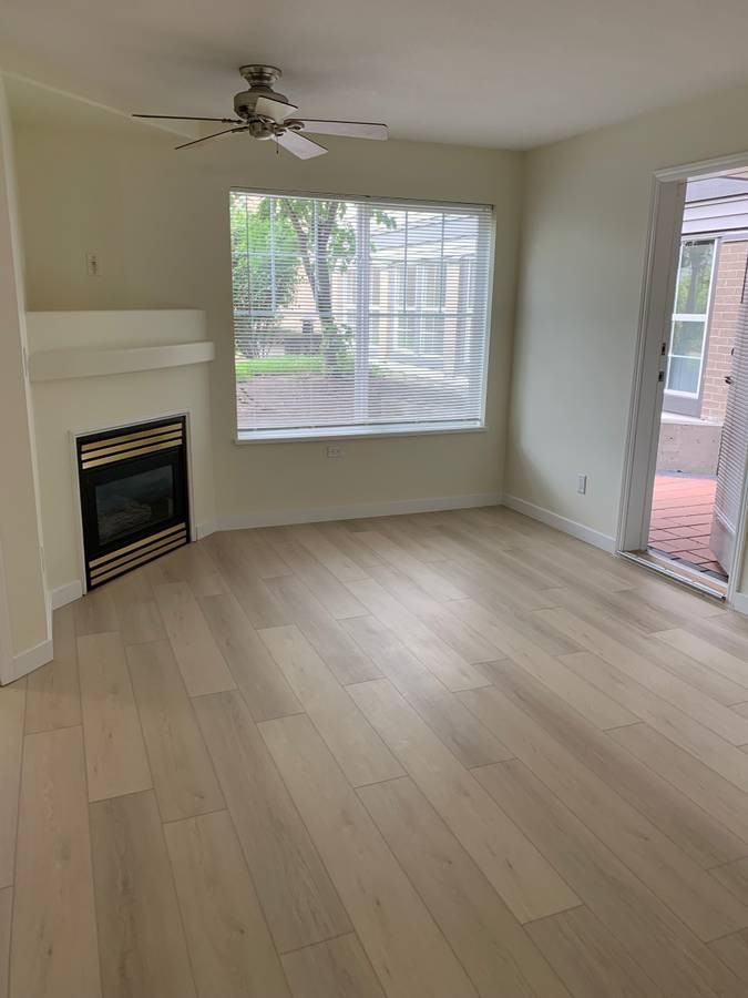 20200 56 Avenue #114 - Photo 4 of 19