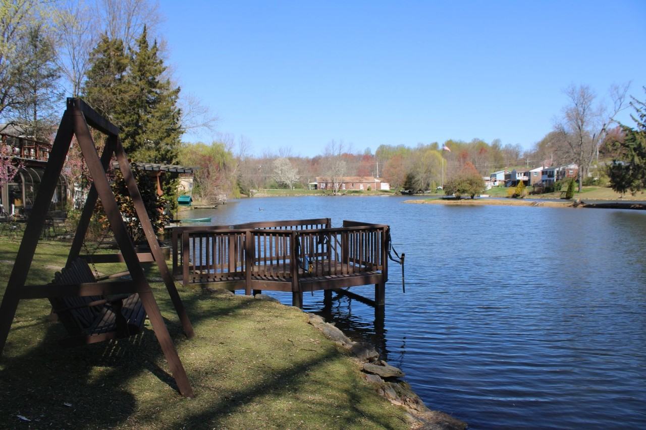 15720 Magnolia Dr - Photo 3 of 4