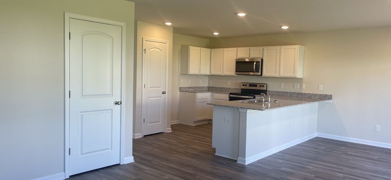 430 Winsely Ln - Photo 5 of 7