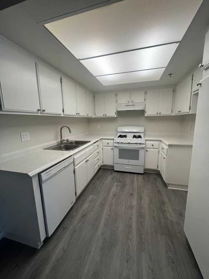 4119 Van Buren Blvd #25 - Photo 2 of 3